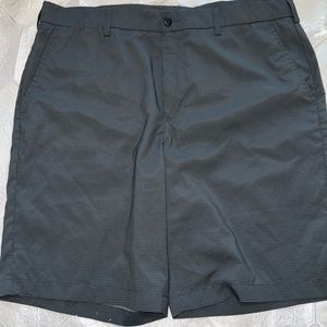 Men’s Size 38 Golf Shorts